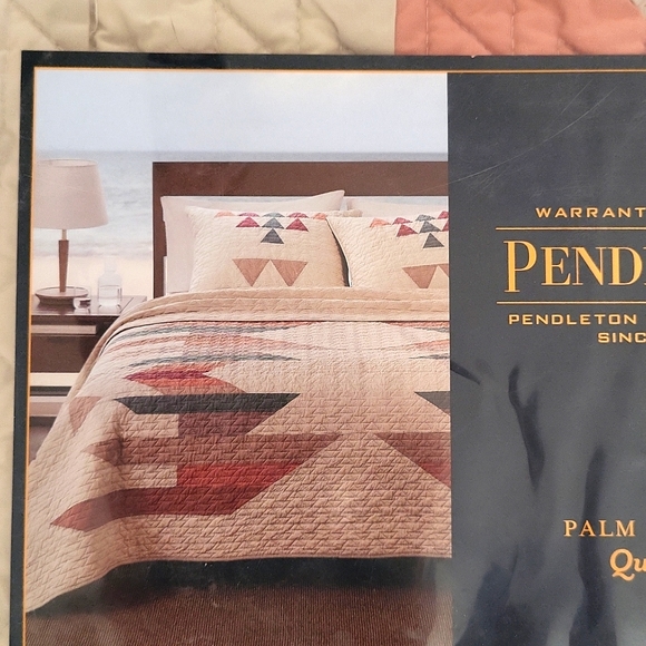 Pendleton Palm Canyon Quilted Set. Twin - Picture 4 of 10
